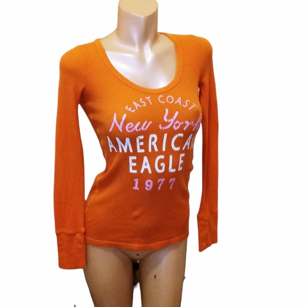 AMERICAN EAGLE WOMENS GRAPHIC LONG SLEEVE T MEDIUM